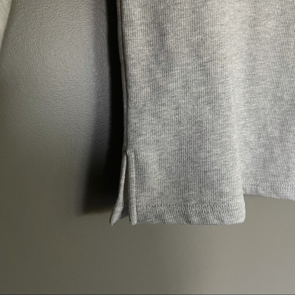 Sanctuary Tierney Bow Sleeve Sweatshirt Grey‎ Size XS Bell Sleeves Casual Comfy - Picture 9 of 14